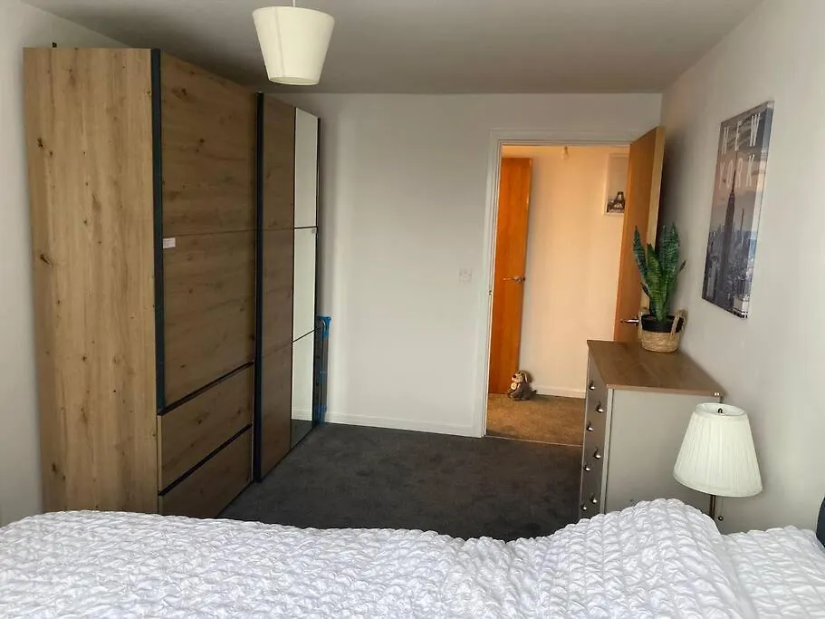 Lovely 2Nd Floor 2 Bed Flat Sleeps 4 Doncaster